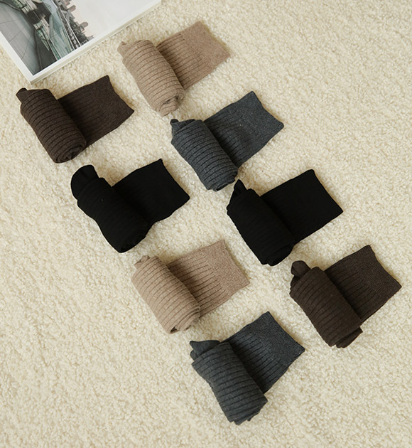 <br>7DA21828_K Slim Corrugated Long Socks