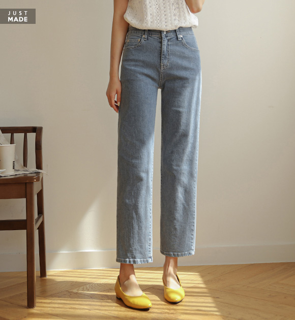 <br>8DO0037DD_Comfortable heart embroidery ash blue straight jeans