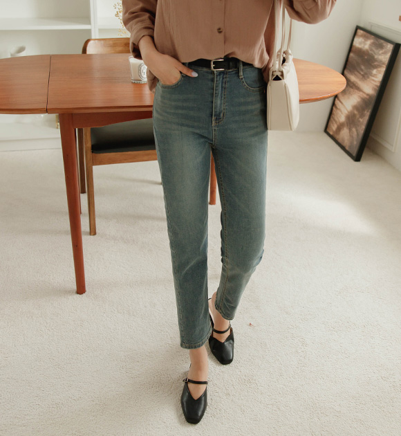 5DO0059DD_Standout slimline Washing Straight jeans