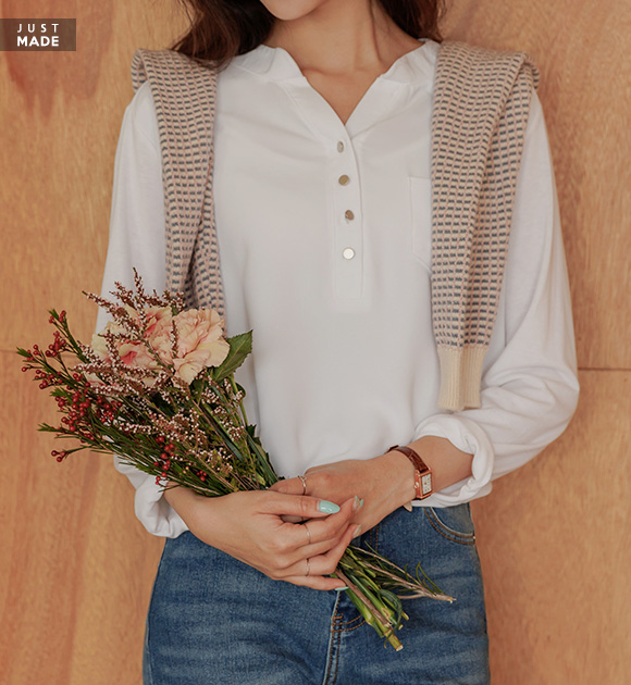 5OA0550HH_ reverse charm half open pocket blouse tee