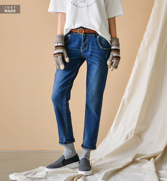<br>7EJ174AA_ Honey spandex W York napping Baggy jeans