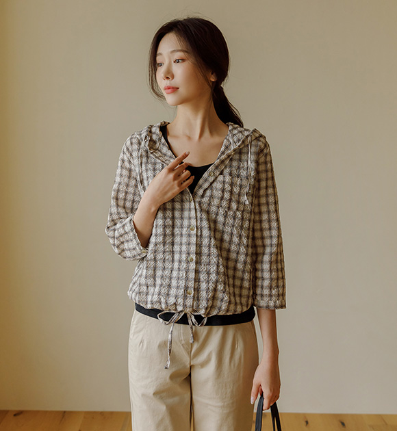8DA27697AA_ Heonji checkered hooded shirt