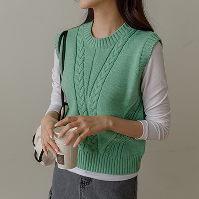 8DA27197AA_Getter R cable knit wear Vest
