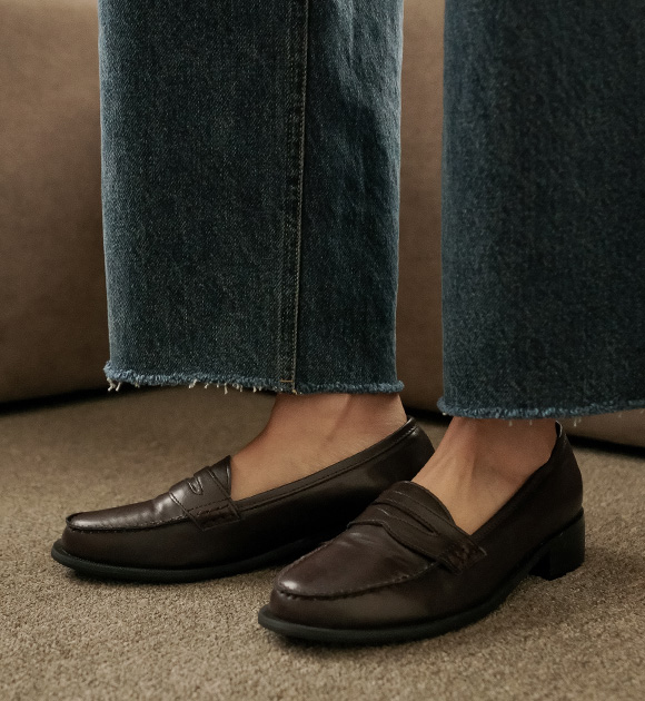 8DA28816HH_Smen round toe leather loafers
