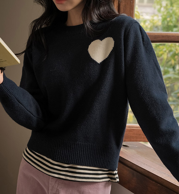 6DA29073NN_Loving You shoulder pintuck heart knitwear