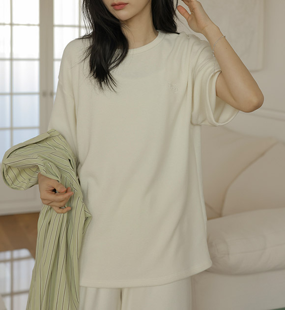 5DA29712NN_Elastic knit embroidery short-sleeved T-shirt