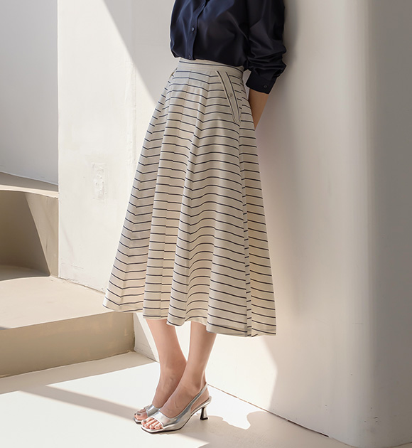 DA29738_[BETTER]Stripe pocket flare skirt