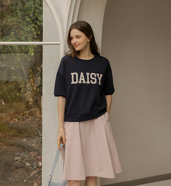 6DA29808LJ_Daisy Lettered short sleeve sweatshirt-navy