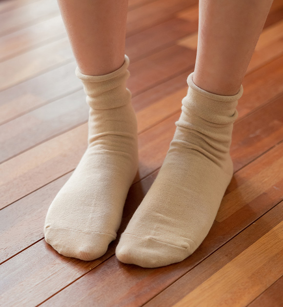 8DA26174KK_Heaken Dolly Plain Socks