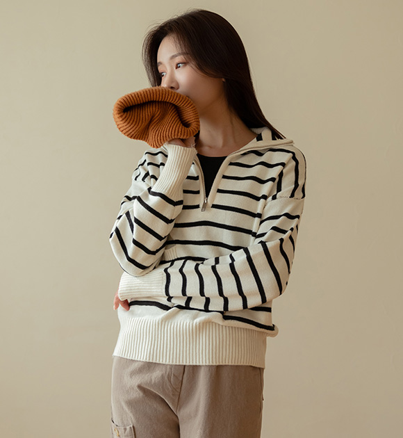 6DA27000AA_Mokyu two-pocket half-zip-up striped Knit wear