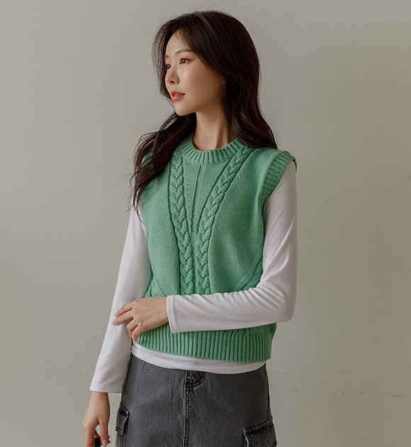 8DA27197AA_Getter R cable knit wear Vest