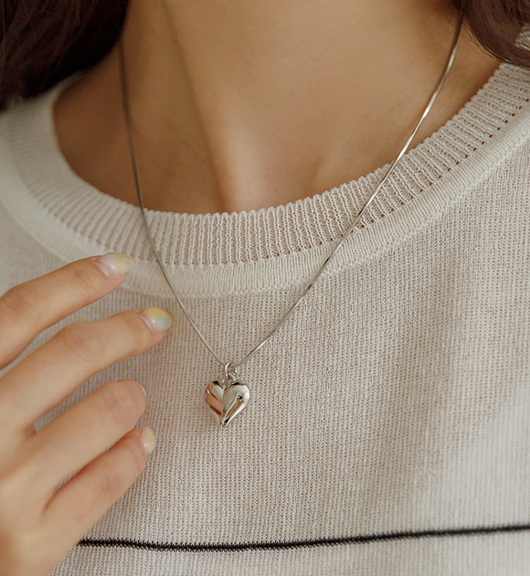 8DA28420HH_Keeping Silver heart Necklace