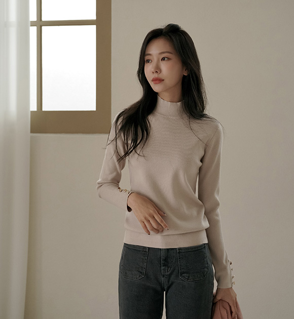 8FO0227HH_Nohteam sleeve button half-neck knit