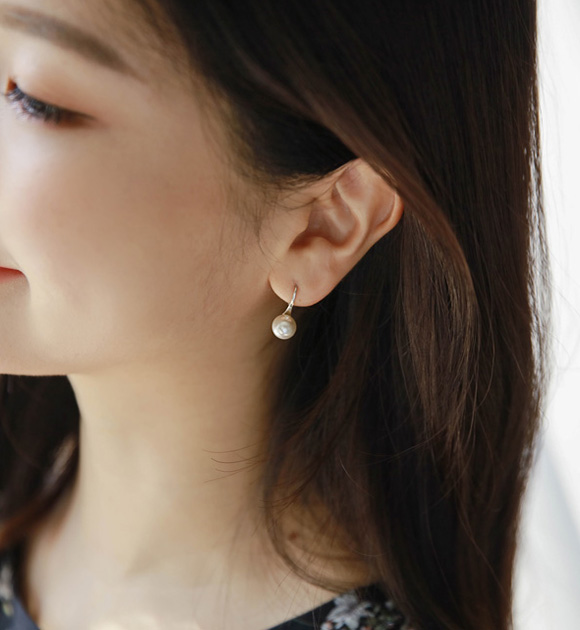 <br>9DA16809GG_Graceful pearl earring