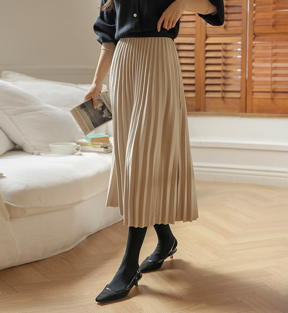 5DA30509NN_Black Banding Pleated Skirt