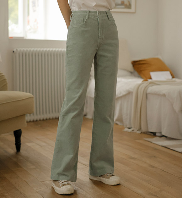 6DA30545NN_Slim and Soft Semi-bootcut Corduroy Pants