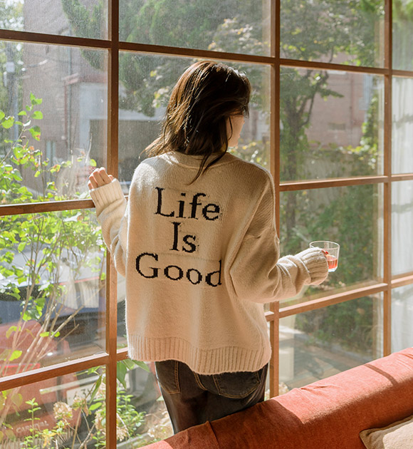 4DA30570LJ_Life Lettered Knit Cardigan