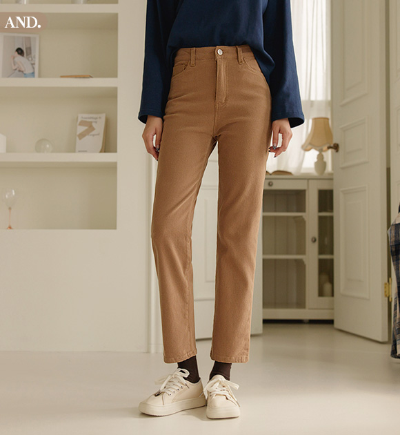 9AD0002JJ_fields wool fleece slim baggy cotton pants