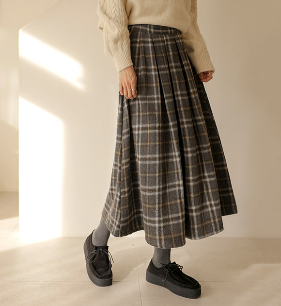 6DA30792NN_Base Wool Checkered Skirt