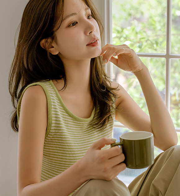 6DA31437JJ_Heyri Striped Knit Tank Top