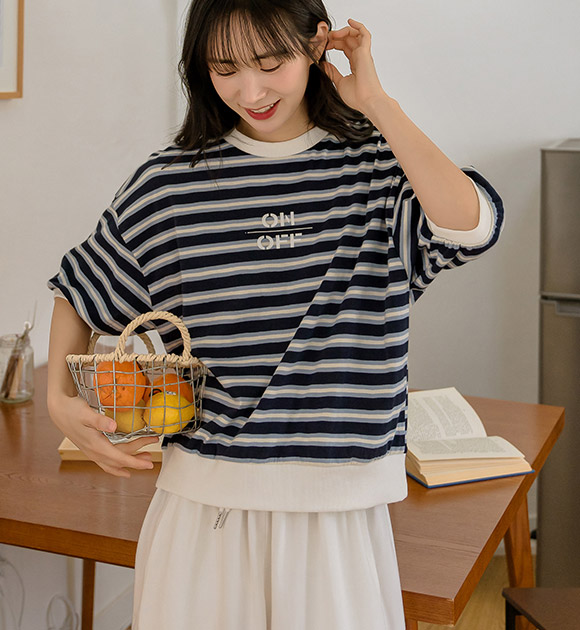 6DA31462JJ_On and Off Striped Short-sleeved Sweatshirt
