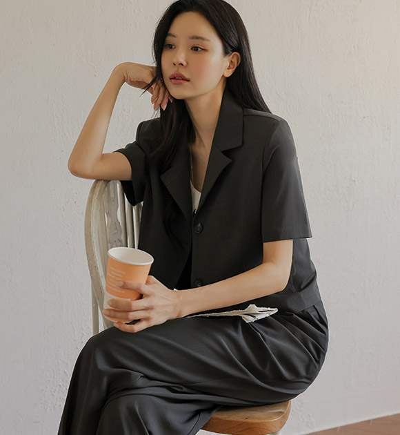 5DA31472HR_Lorin Semi-Crop Spandex Short-sleeved Jacket