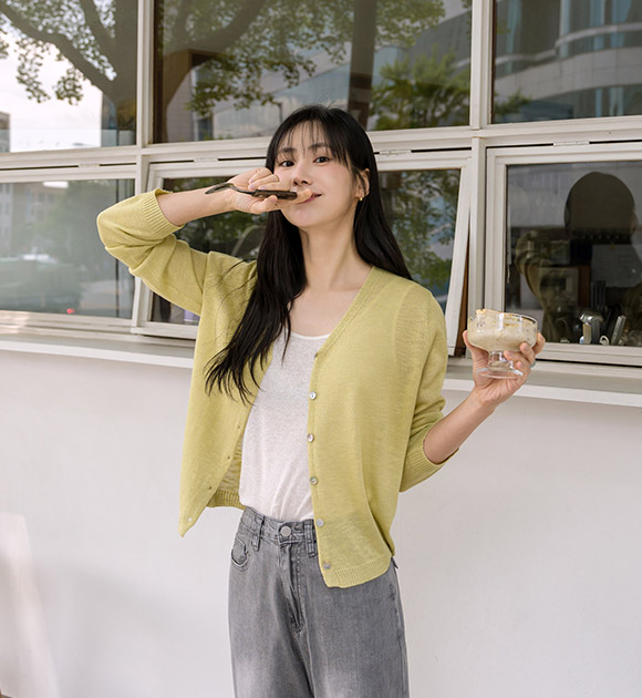 4DA31499NN_Mother-of-pearl V-neck Summer Cardigan