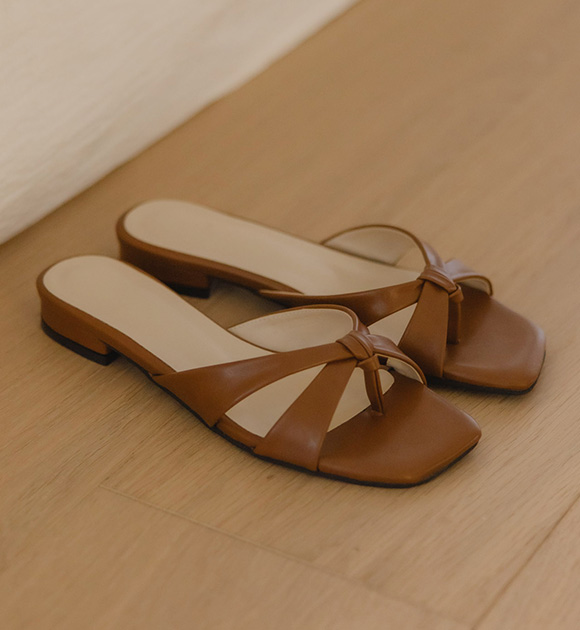 6DD00276YY_Eyes Grid Twist Slippers