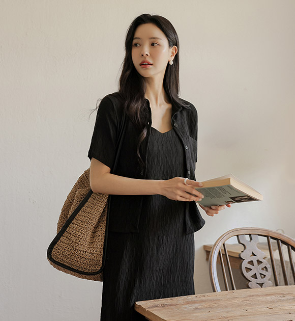 5DA31474HR_Wrinkled Short-sleeved Shirt + Strap Dress Set