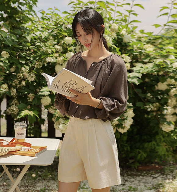 5DA31591HR_Muir Linen Shirring Blouse