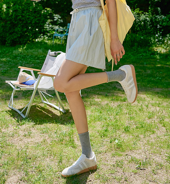 6DD00287NN_Roche Plain Long Summer Socks