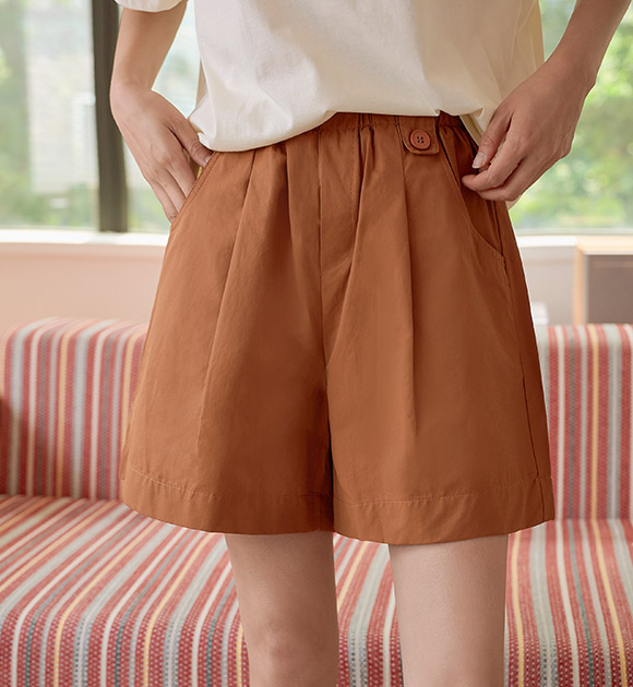 4DA31671NN_Roden Button Mid-thigh Pants