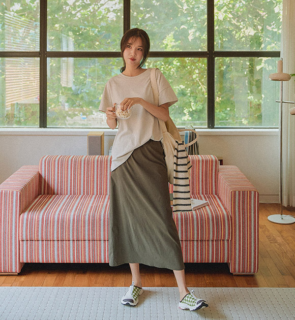 4DA31658JJ_Rustling Slit Pocket Skirt