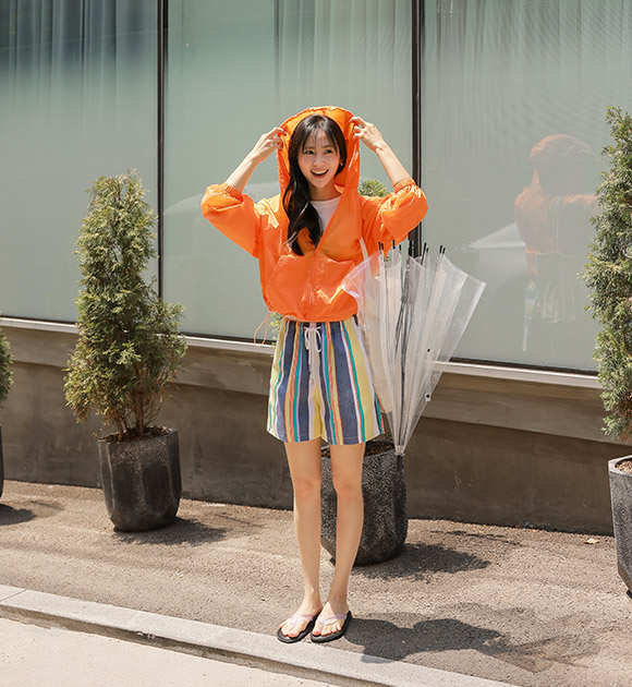 5DA31674NN_Summer Hooded Jumper for the Rainy Season