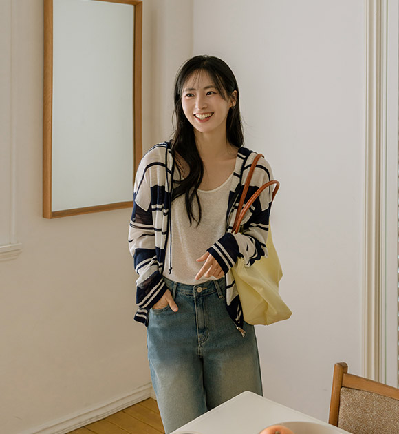 5DA31811NN_Soy Striped Hoodie Knit Zip-up