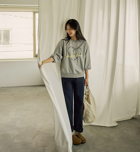6DA31830NN_Augustine Puff Lettering 3/4 Sleeve Sweatshirt