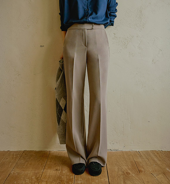 5DA31845HN_Relaxed-fit Bootcut Inner Waistband Slacks