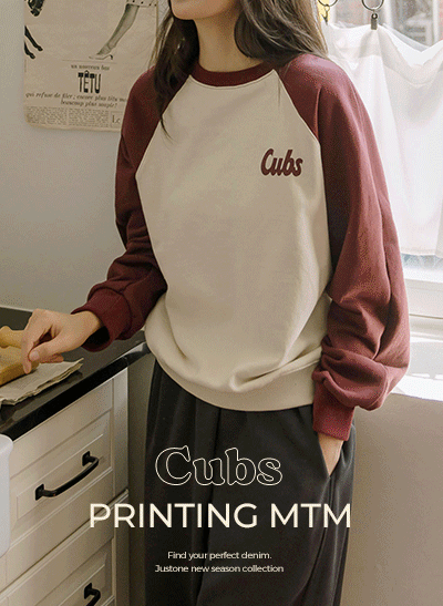 6DA31858HN_Cubs Bear Back-print Sweatshirt