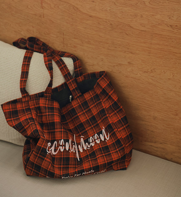 5DD00338JJ_Koi Lettered Checkered Eco Bag