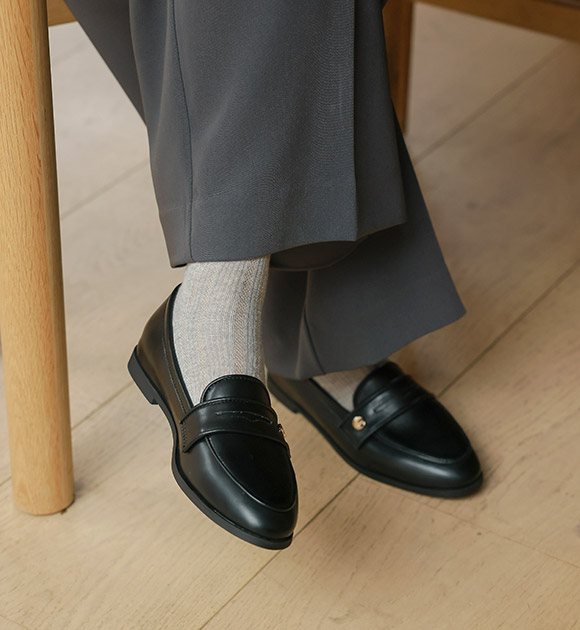 5DD00337HN_Roeni Gold Accent Loafers
