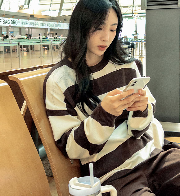 4DA31924CW_Relaxed Fit Striped Knitwear (Knit Shawl Set)