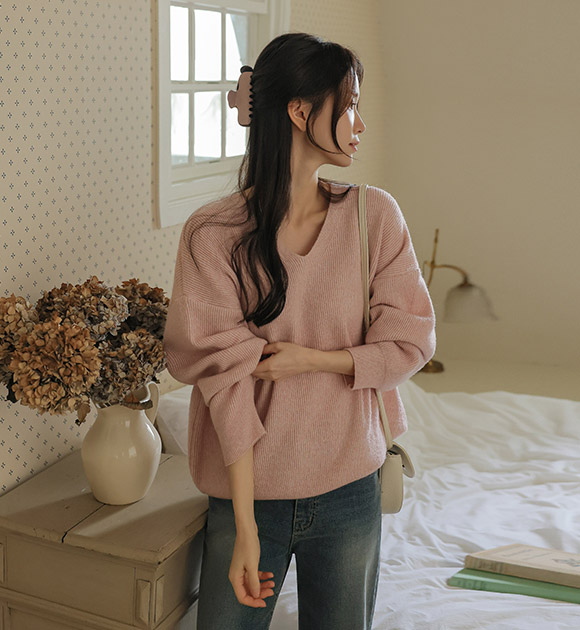 5DA31950HR_Cozy Wool V-necked Thick Knitwear