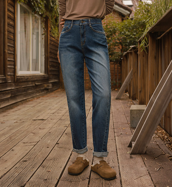 6DA30441JJ_Simon Diagonal Seam Detail Wide Jeans
