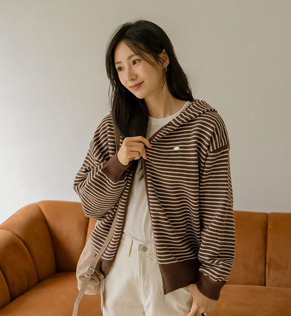 5DA32071CW_Silver Decoration Stripe Hooded Knit Zip-up
