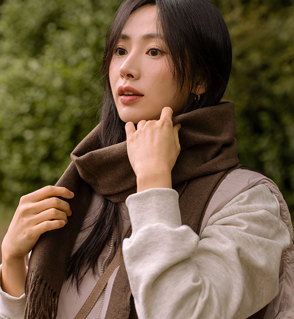 5DD00357NN_Solid Color Cashmere-Touch Muffler