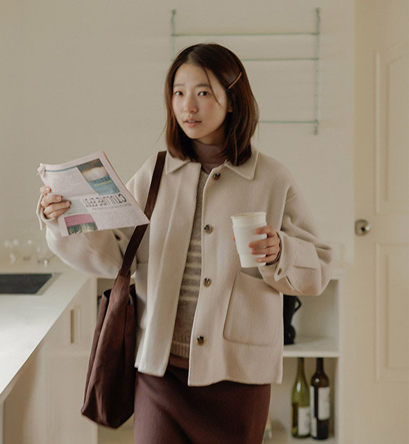 5DA32105HR_[HANDMADE] Loving Hidden Button Short Coat