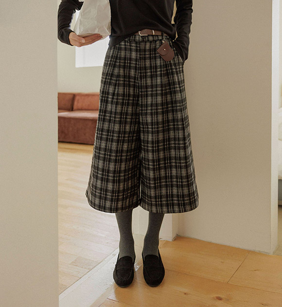 5DA32107CW_Winter Checkered Bermuda Pants (Belt Set)