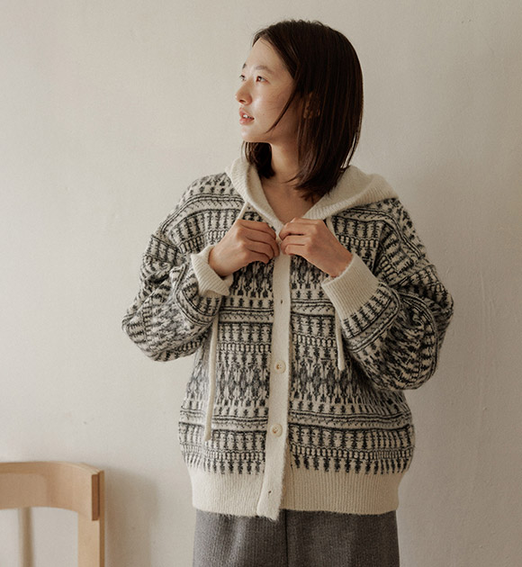 5DA32095JJ_Cozy Jacquard-patterned Hooded Cardigan