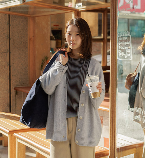 5DA32152NN_Raven Thick Wool Cardigan