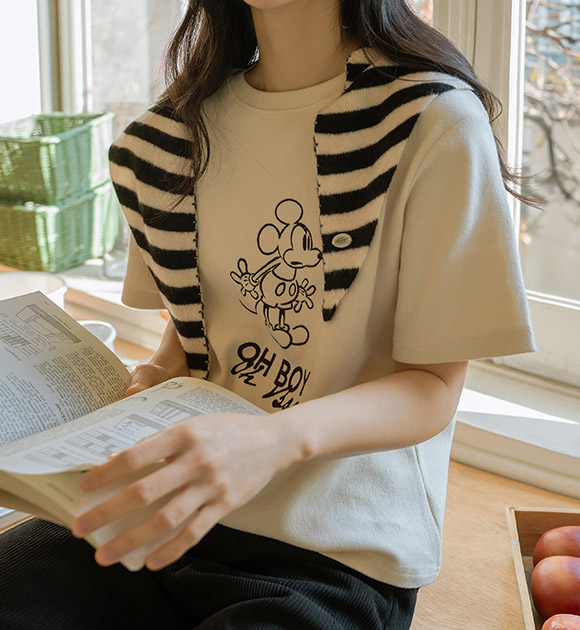 6DD00371NN_Neo Wool 100% Striped Triangular Muffler